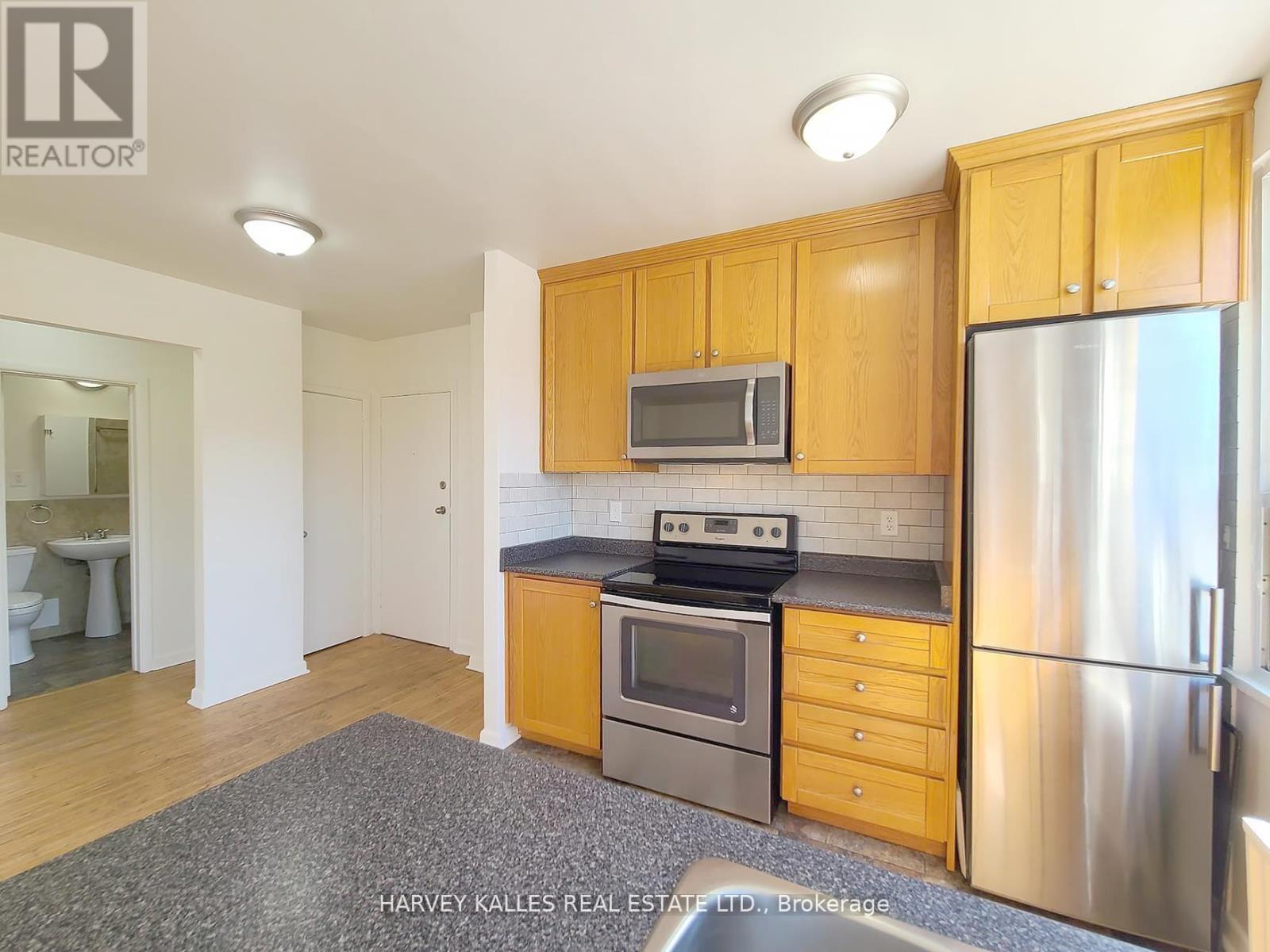 310 - 500 GILBERT AVENUE