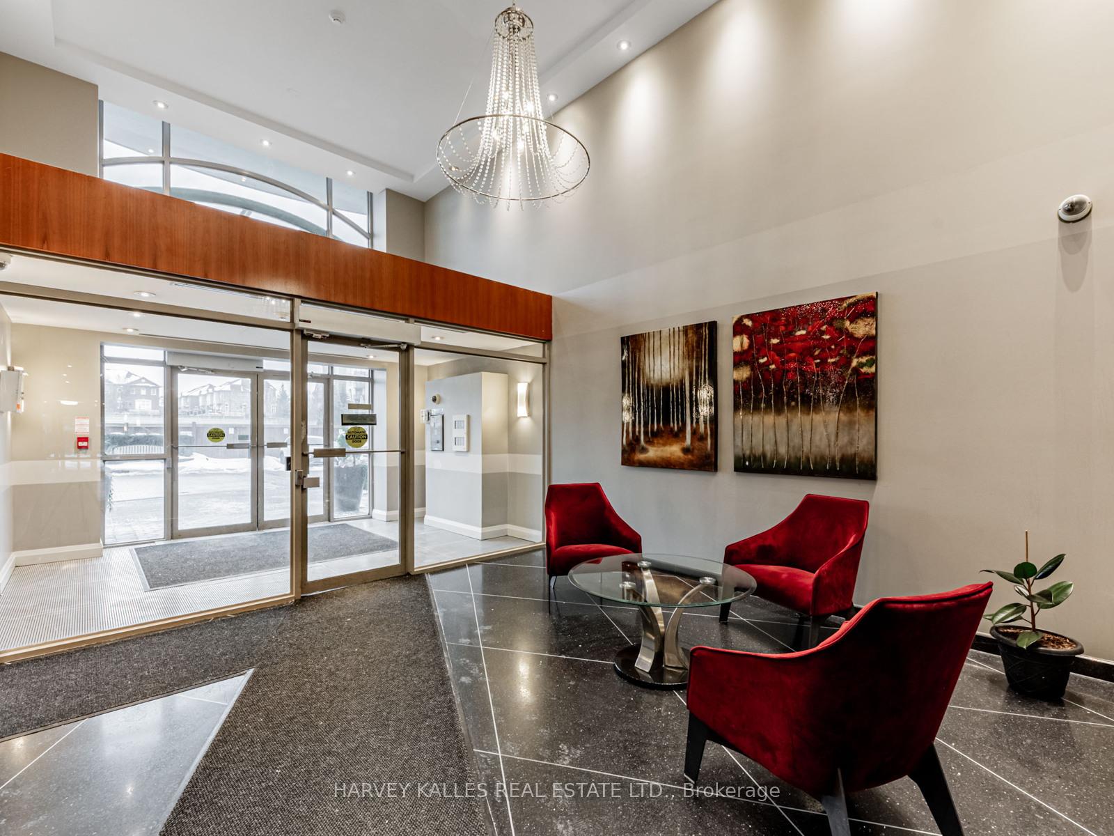 200 Manitoba Street 406