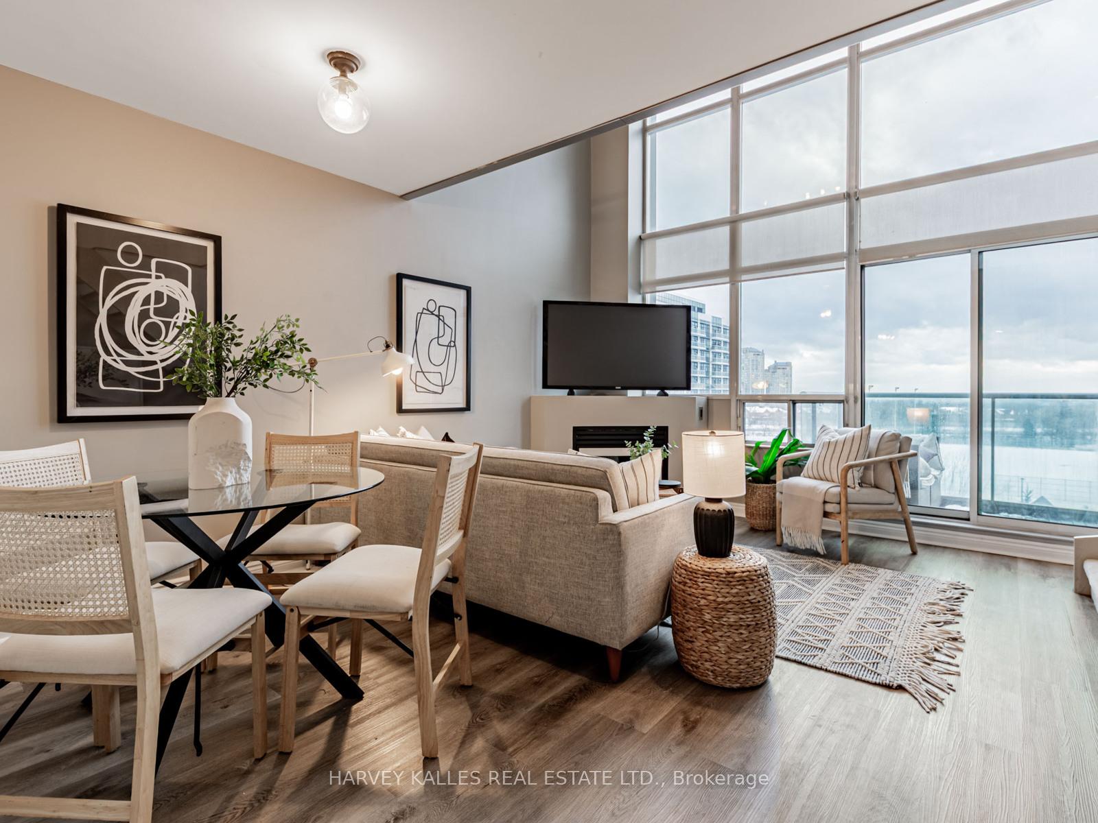 200 Manitoba Street 406