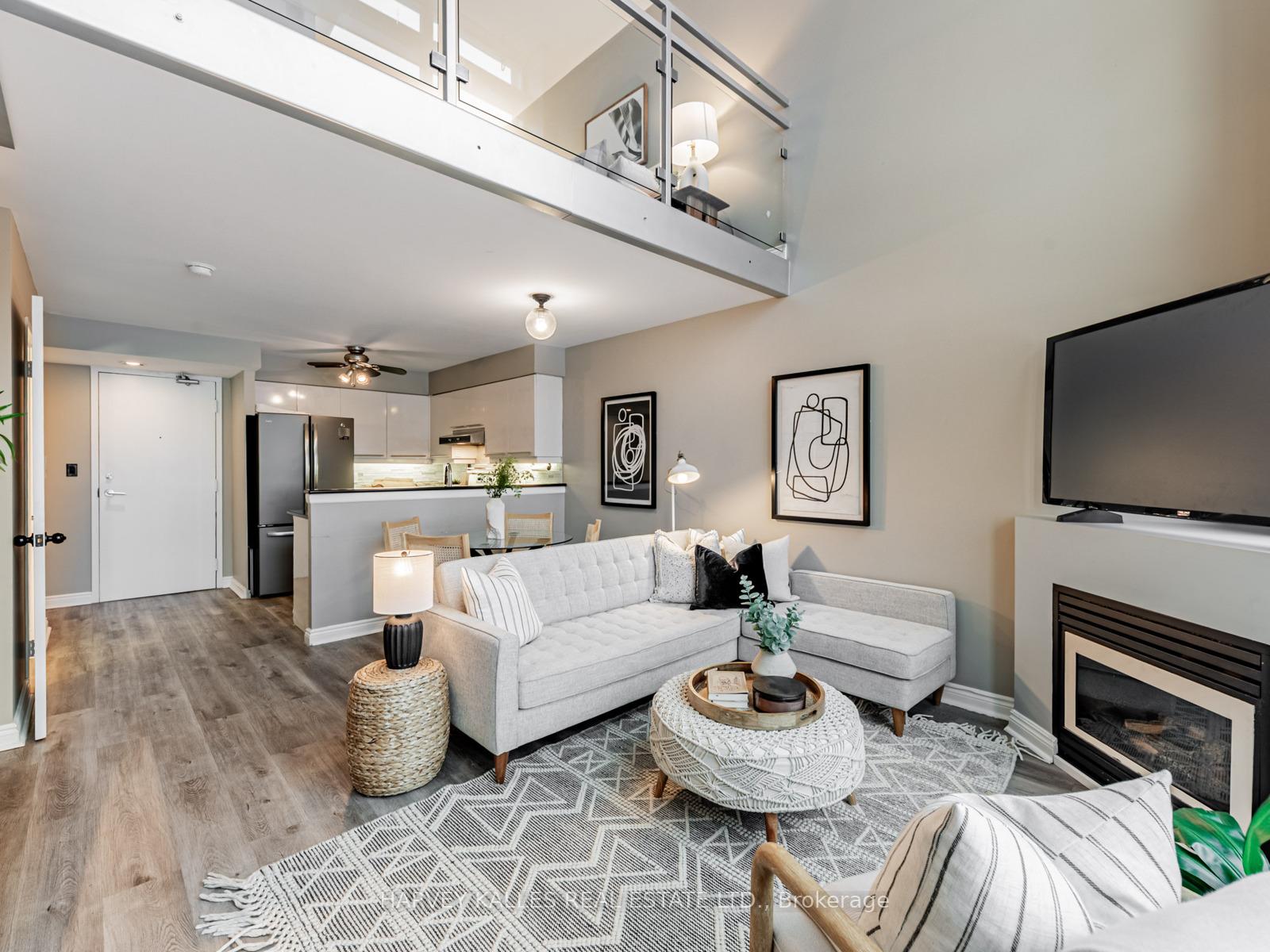 200 Manitoba Street 406