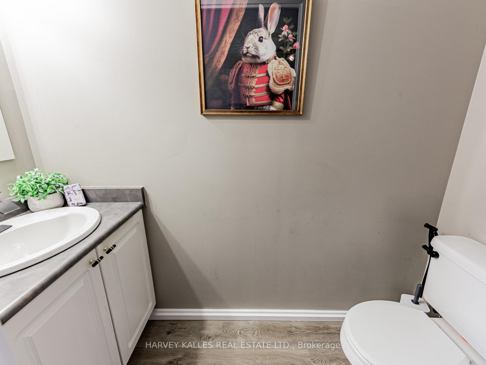 200 Manitoba Street 406