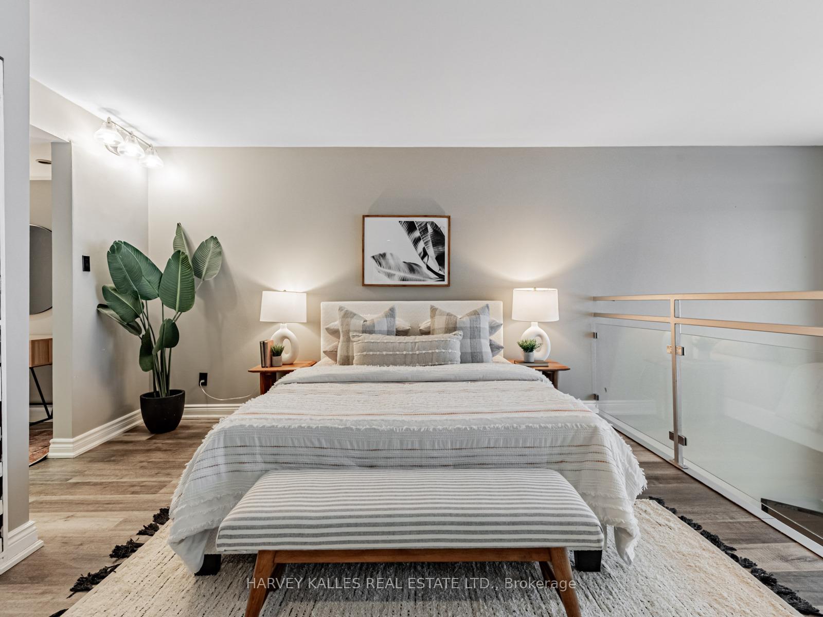 200 Manitoba Street 406