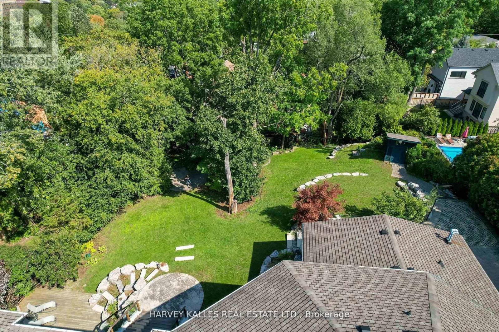 89 KINGSWAY CRESCENT