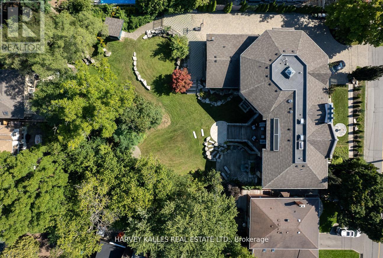 89 KINGSWAY CRESCENT