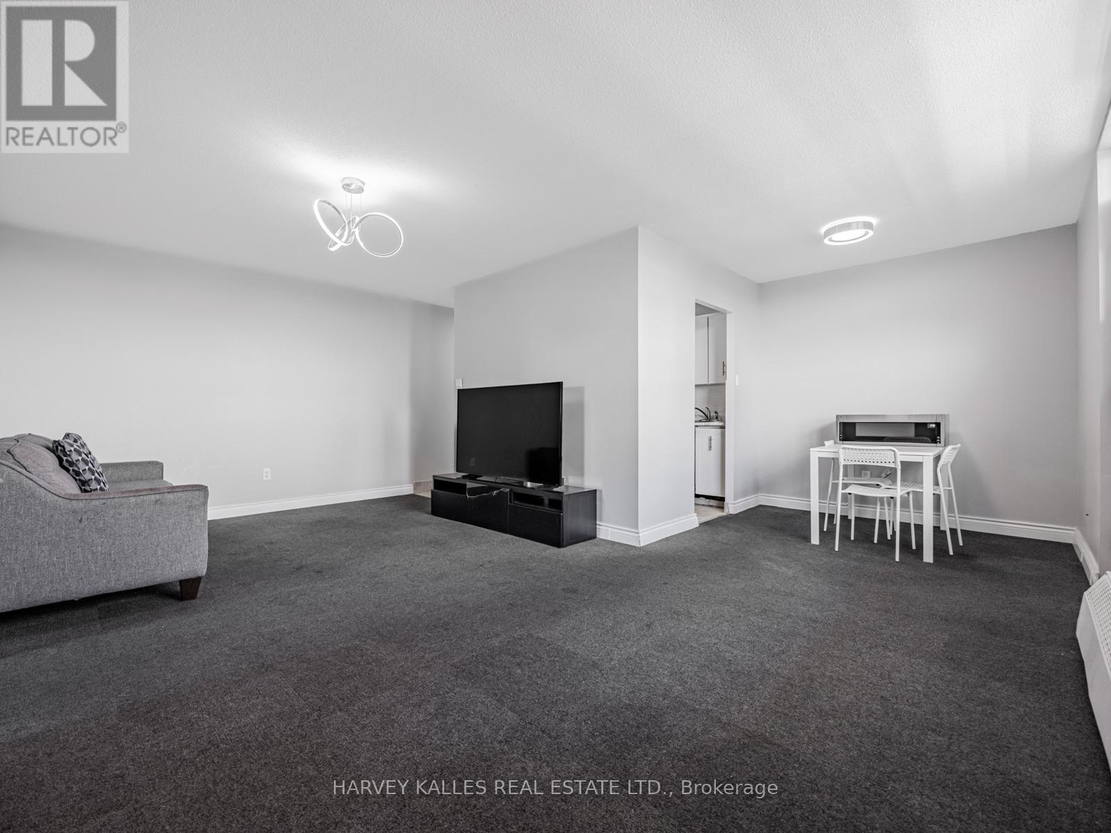 505 - 3065 QUEEN FREDERICA DRIVE