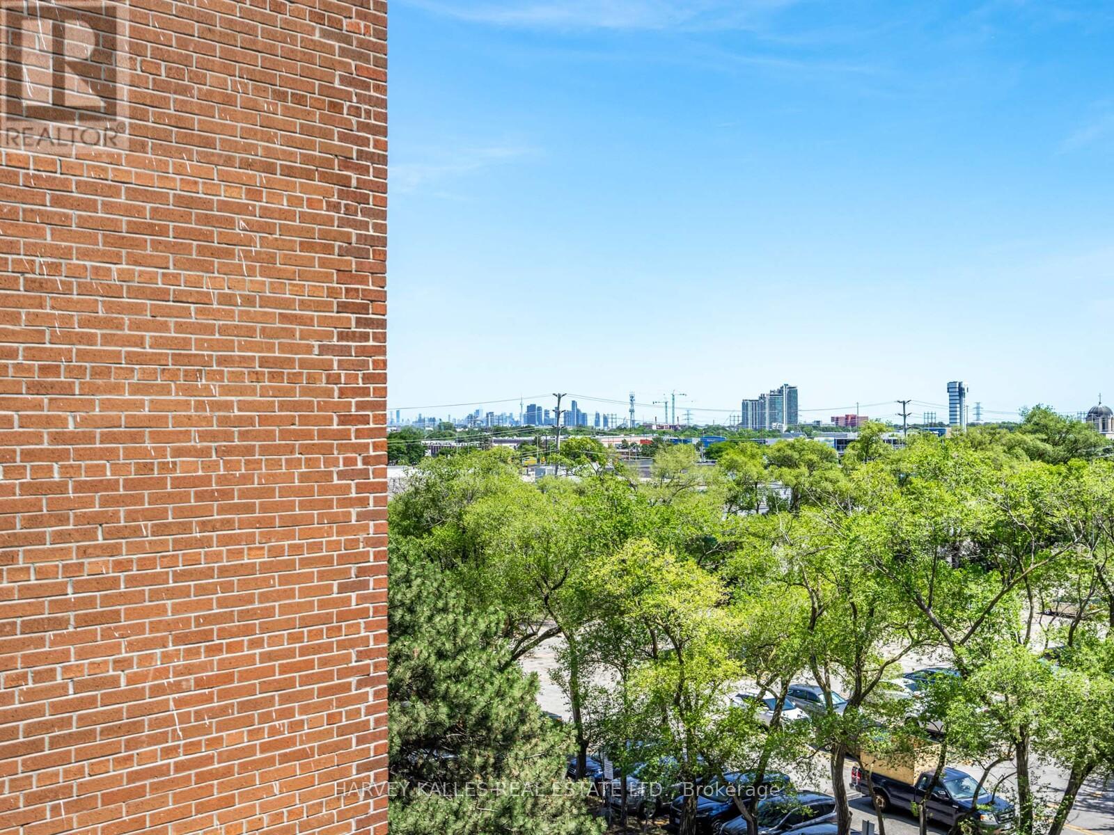 505 - 3065 QUEEN FREDERICA DRIVE