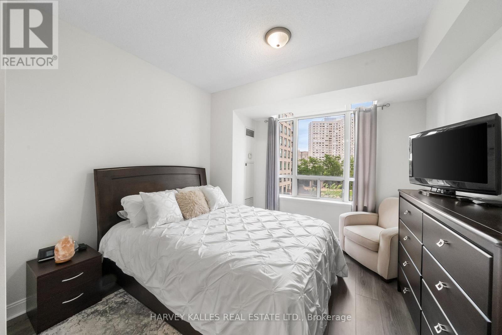 503 - 80 ABSOLUTE AVENUE