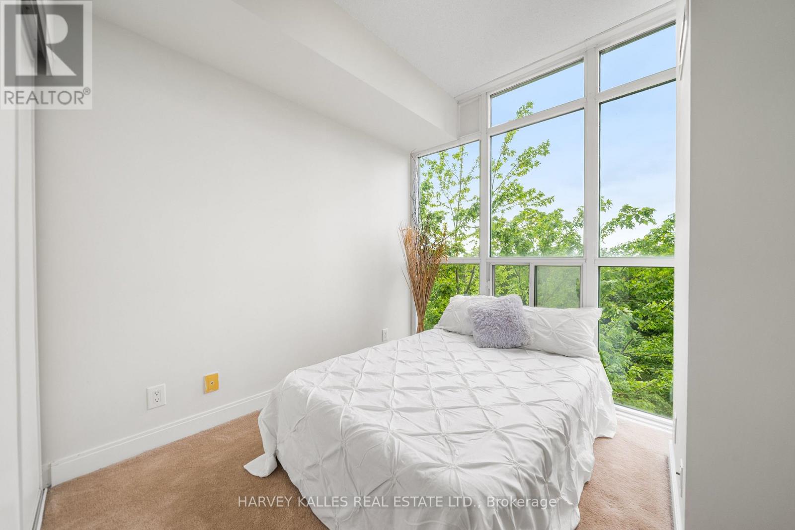 503 - 80 ABSOLUTE AVENUE