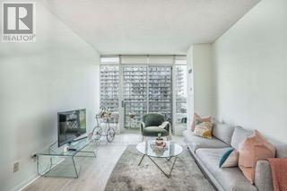 2301 - 15 WINDERMERE AVENUE