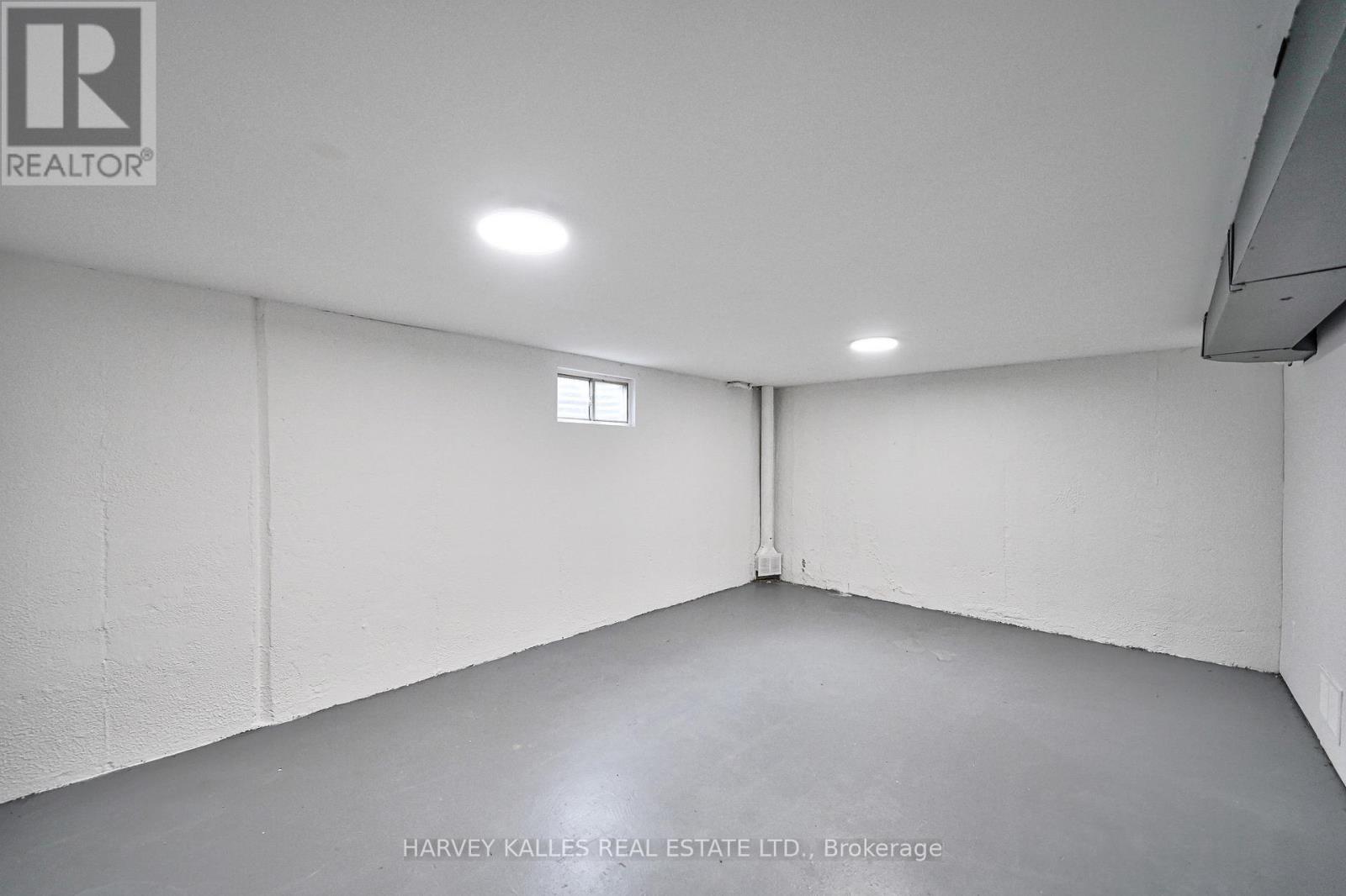 TH102 - 2012 SHEPPARD AVENUE W