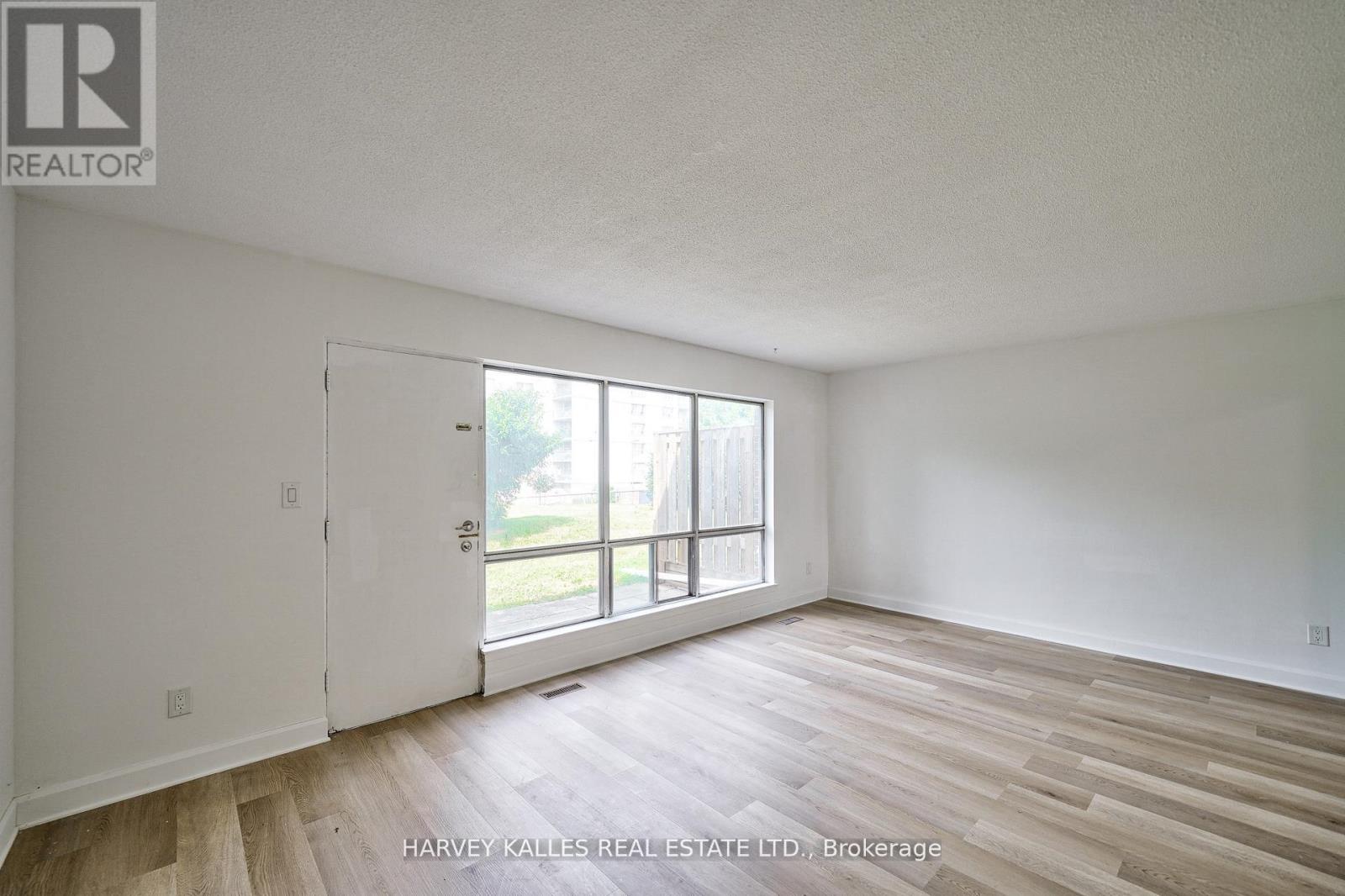 TH511 - 2000 SHEPPARD AVENUE W