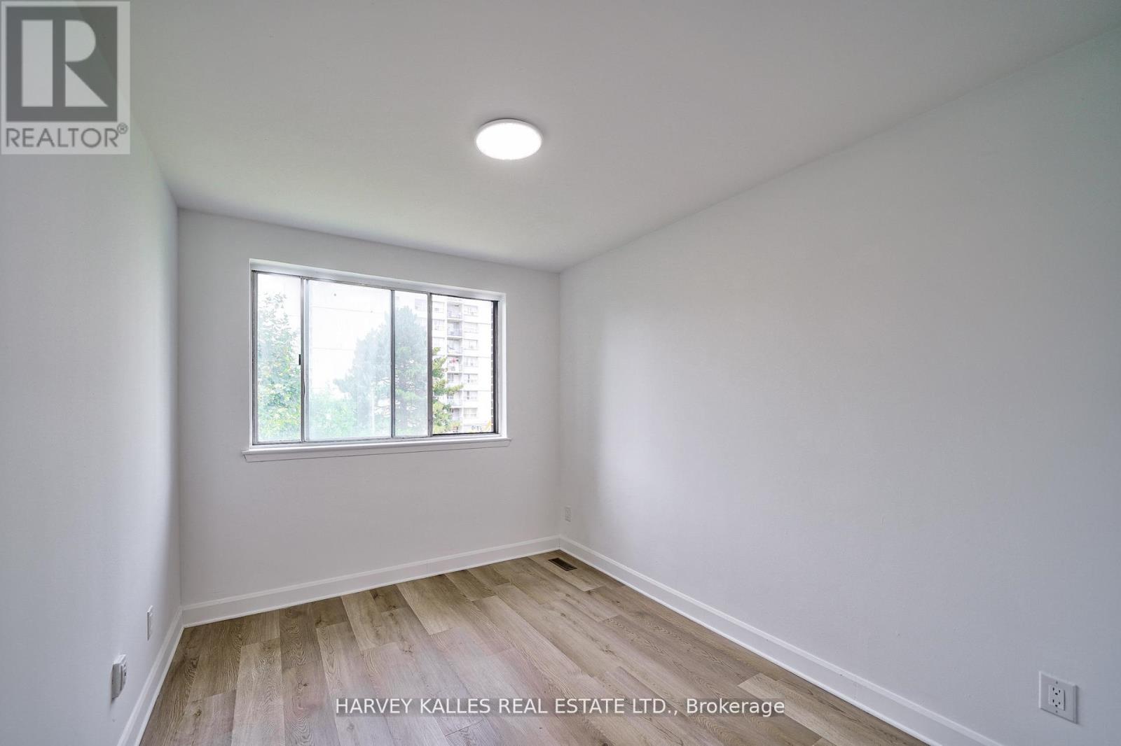 TH511 - 2000 SHEPPARD AVENUE W
