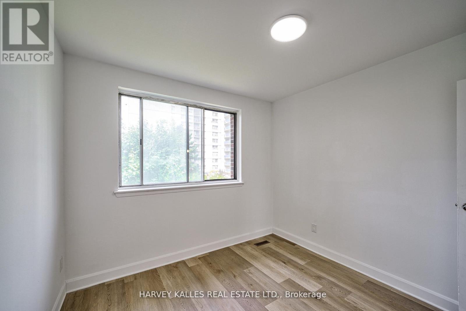 TH511 - 2000 SHEPPARD AVENUE W