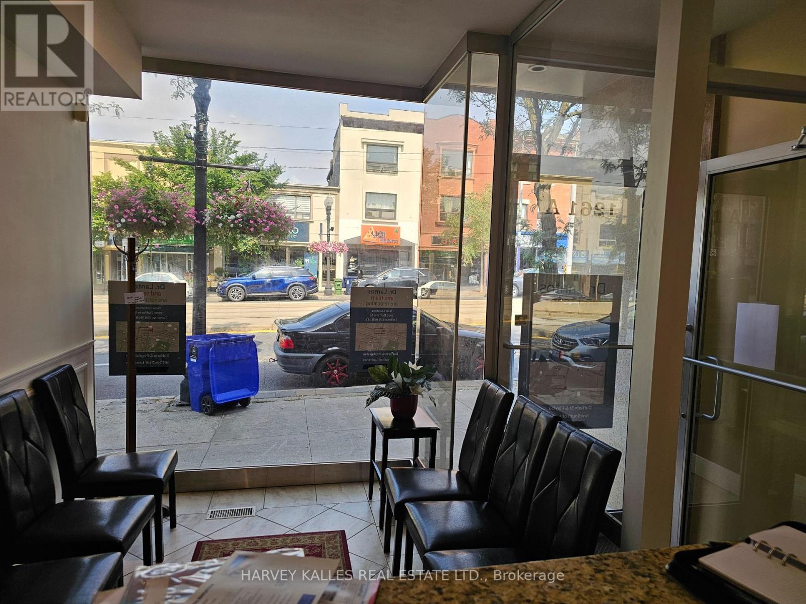 1261 A ST.CLAIR AVENUE W