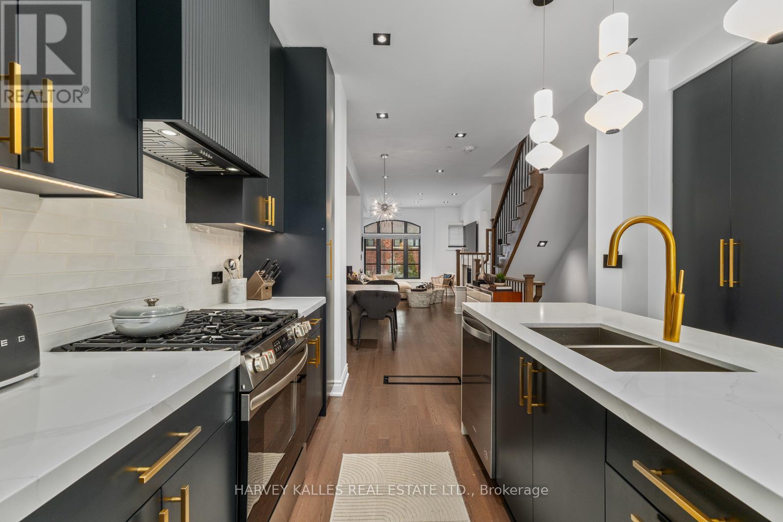 20 - 80 DAISY AVENUE