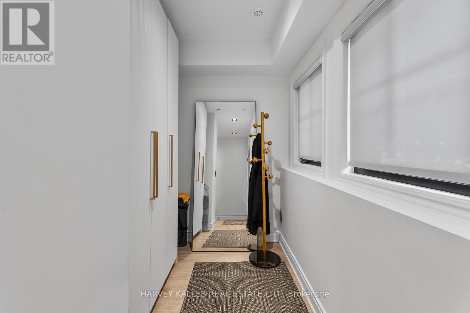 20 - 80 DAISY AVENUE