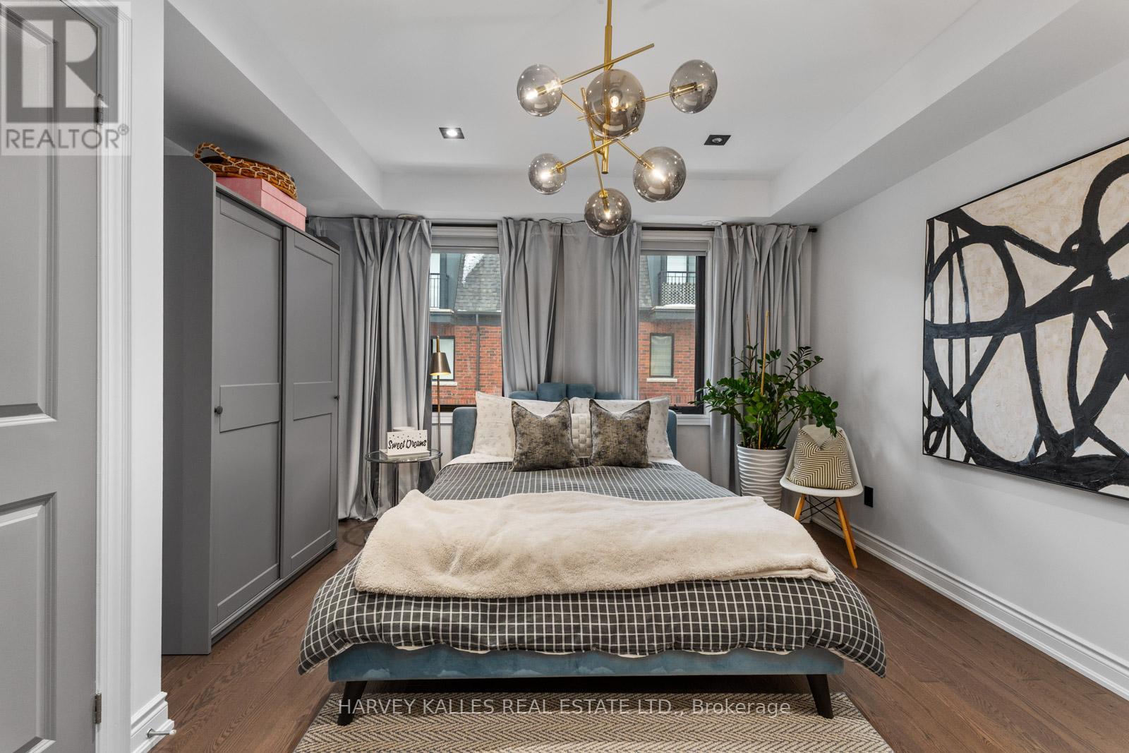 20 - 80 DAISY AVENUE