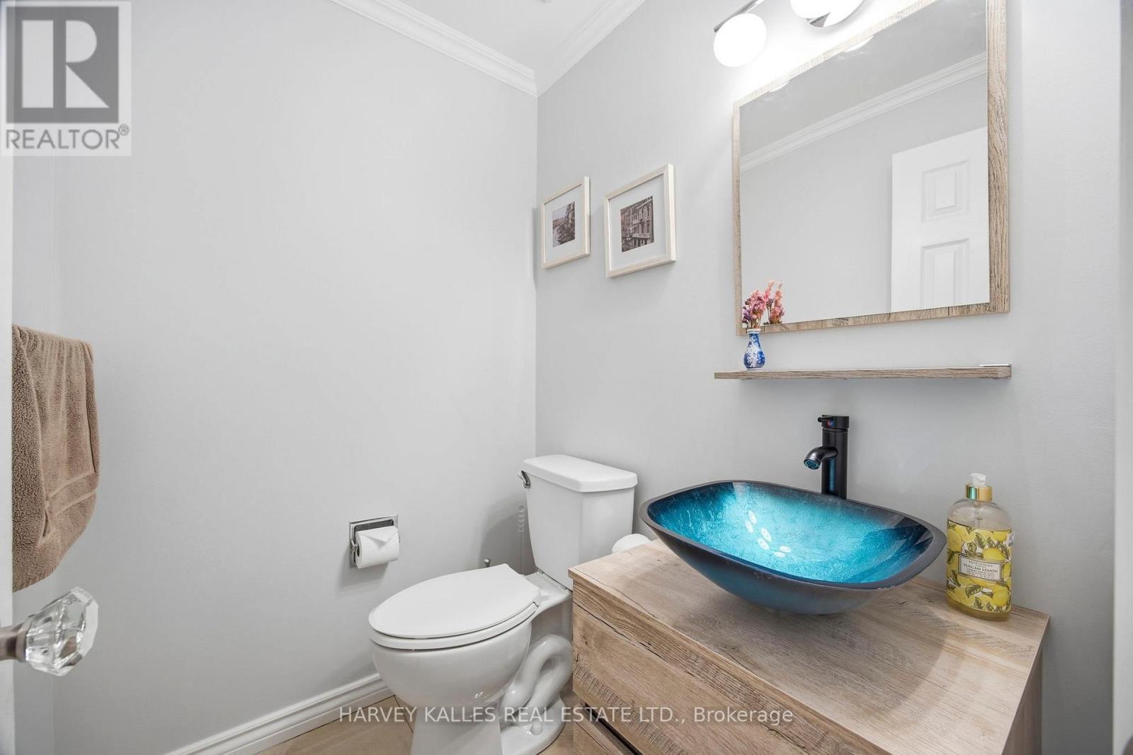 682 WILLOWBANK TRAIL