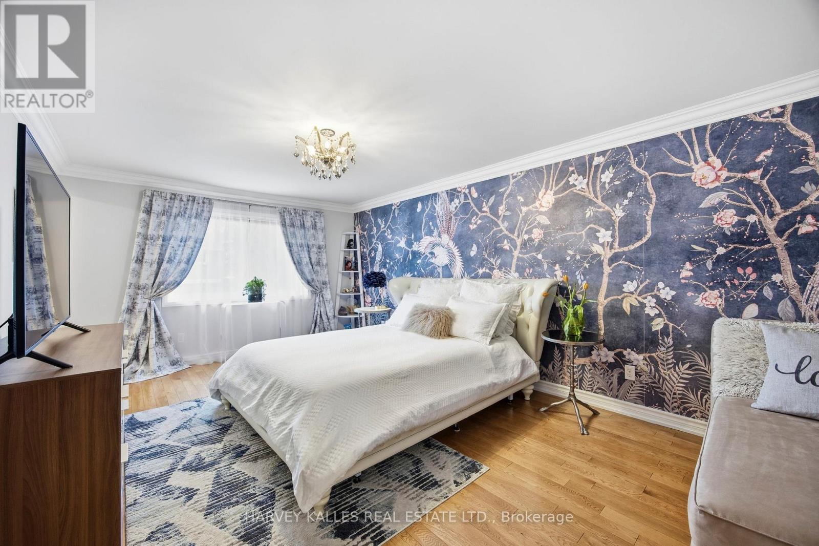 682 WILLOWBANK TRAIL