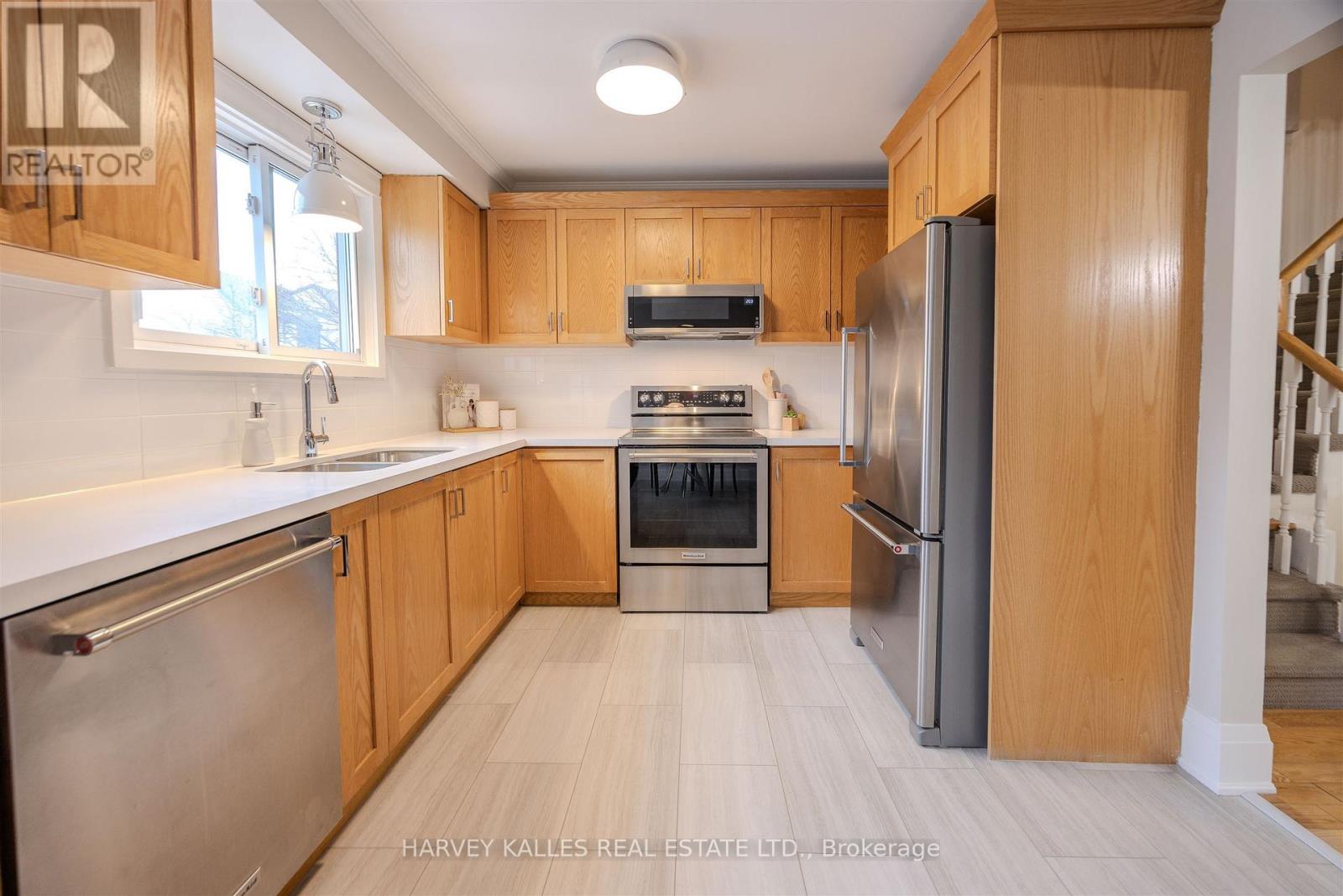 50 - 1060 WALDEN CIRCLE