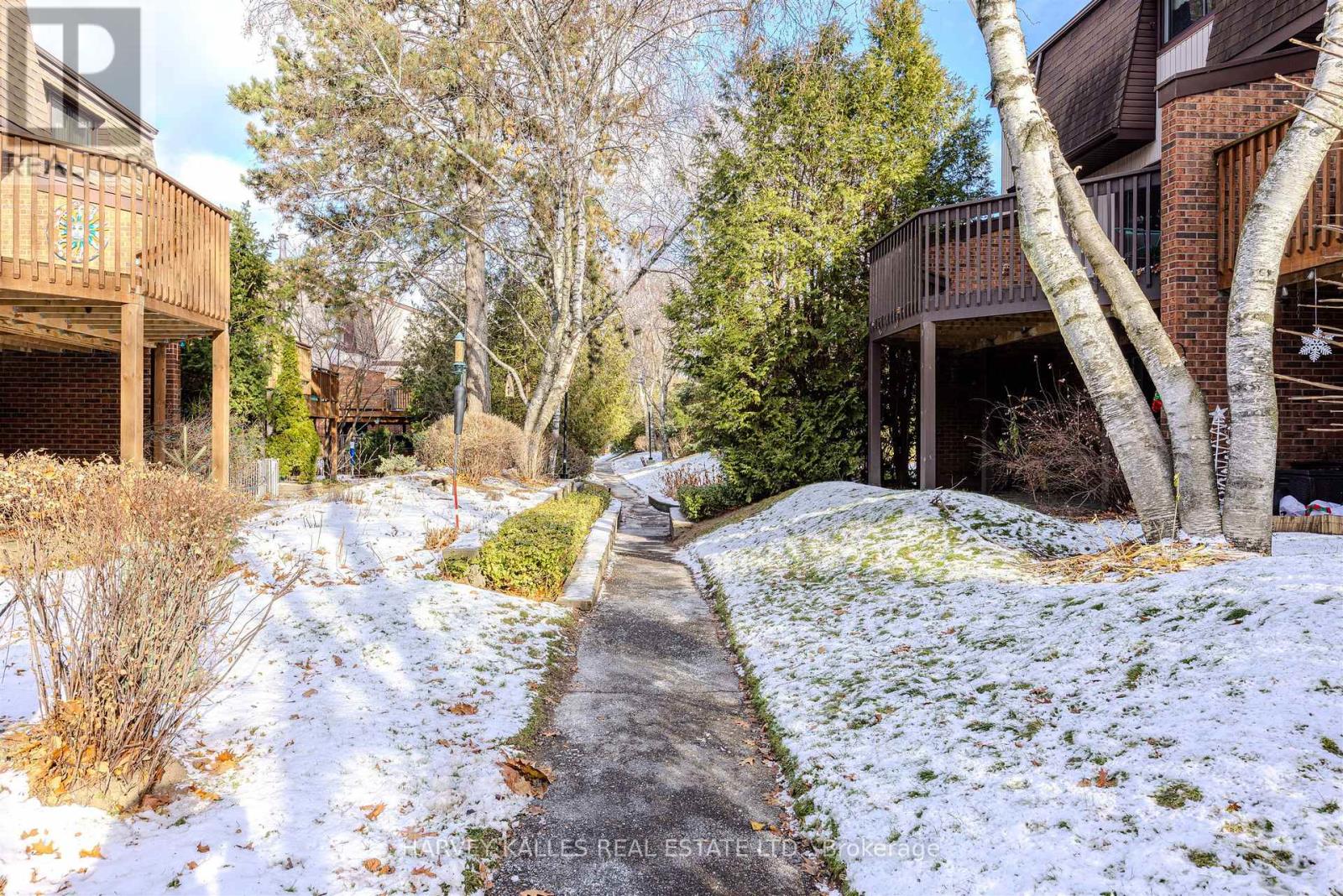 50 - 1060 WALDEN CIRCLE