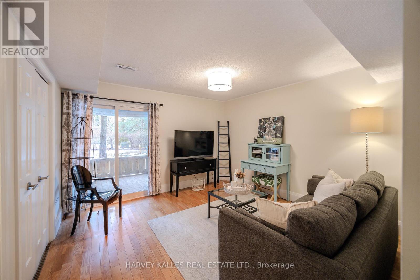 50 - 1060 WALDEN CIRCLE