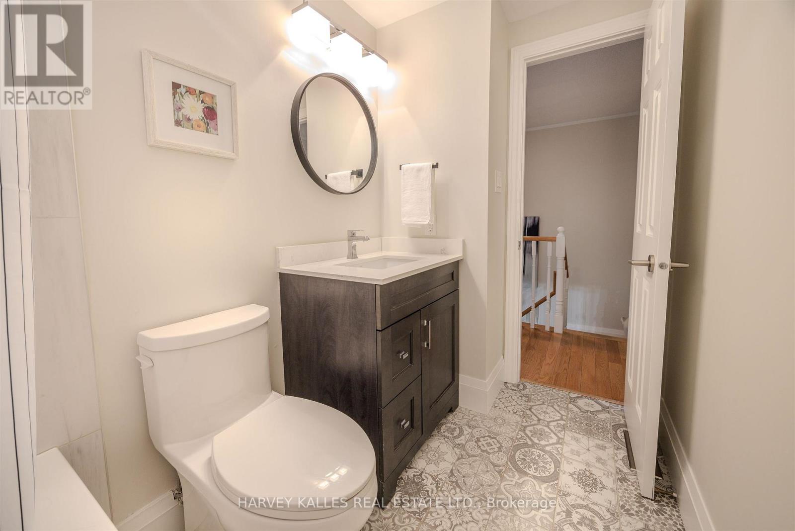 50 - 1060 WALDEN CIRCLE