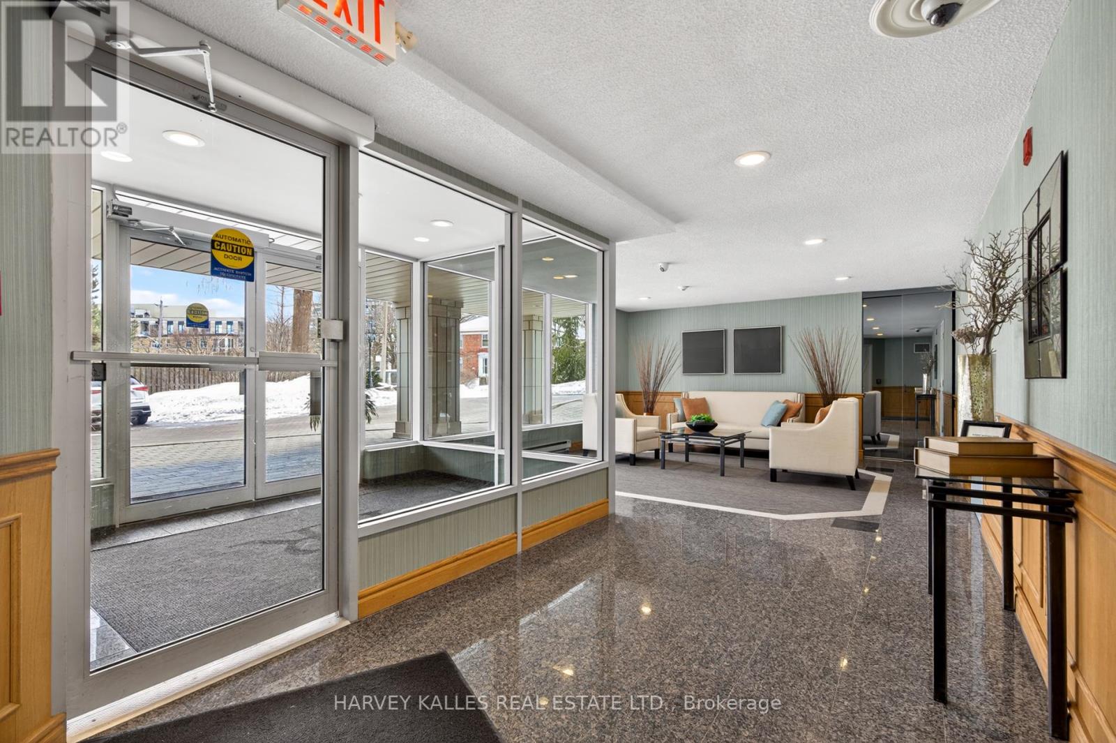 106 - 30 ANGLESEY BOULEVARD