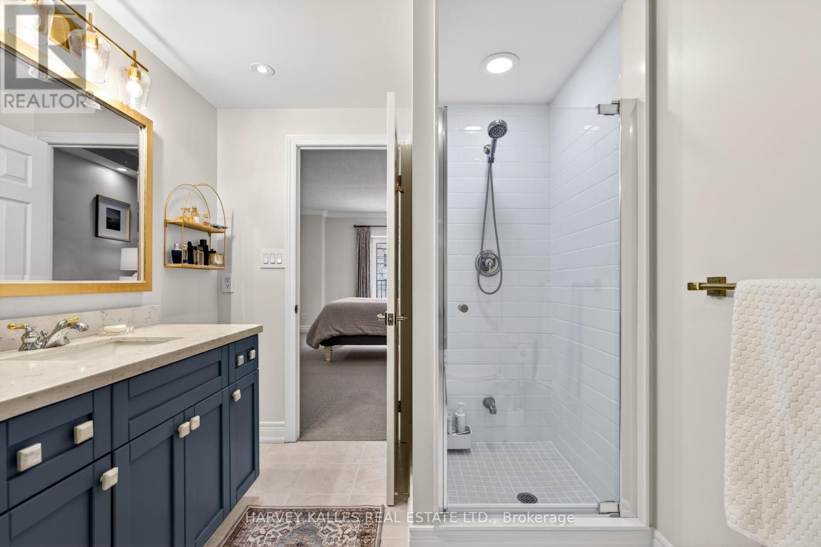 106 - 30 ANGLESEY BOULEVARD