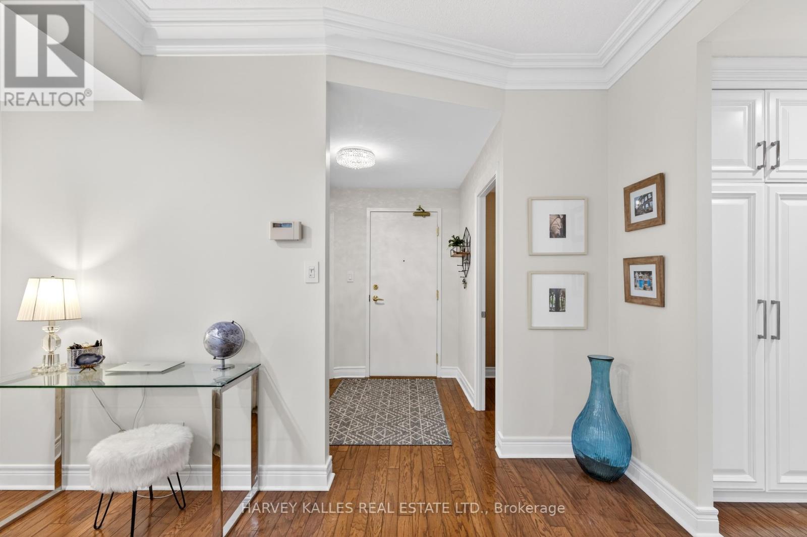 106 - 30 ANGLESEY BOULEVARD