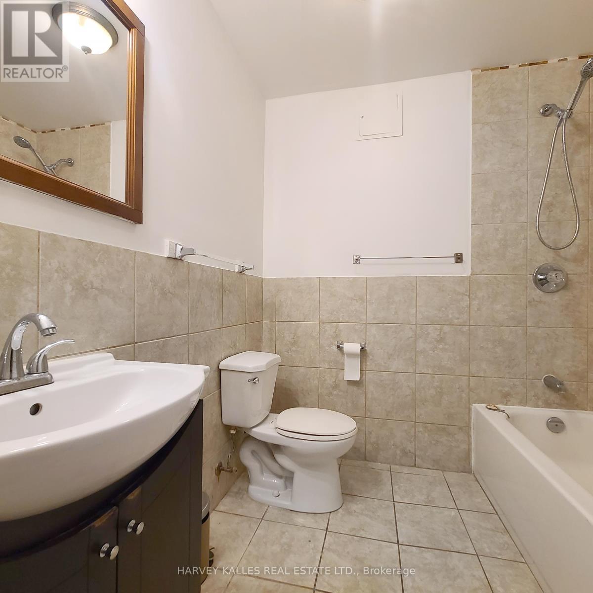 109 - 80 BLACKFRIAR AVENUE