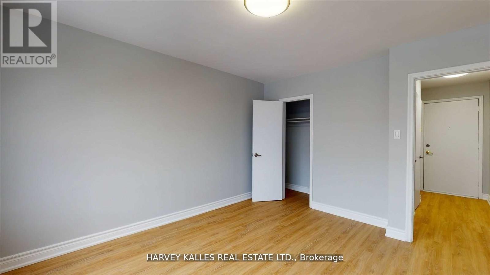 B3 - 4 GREENTREE COURT