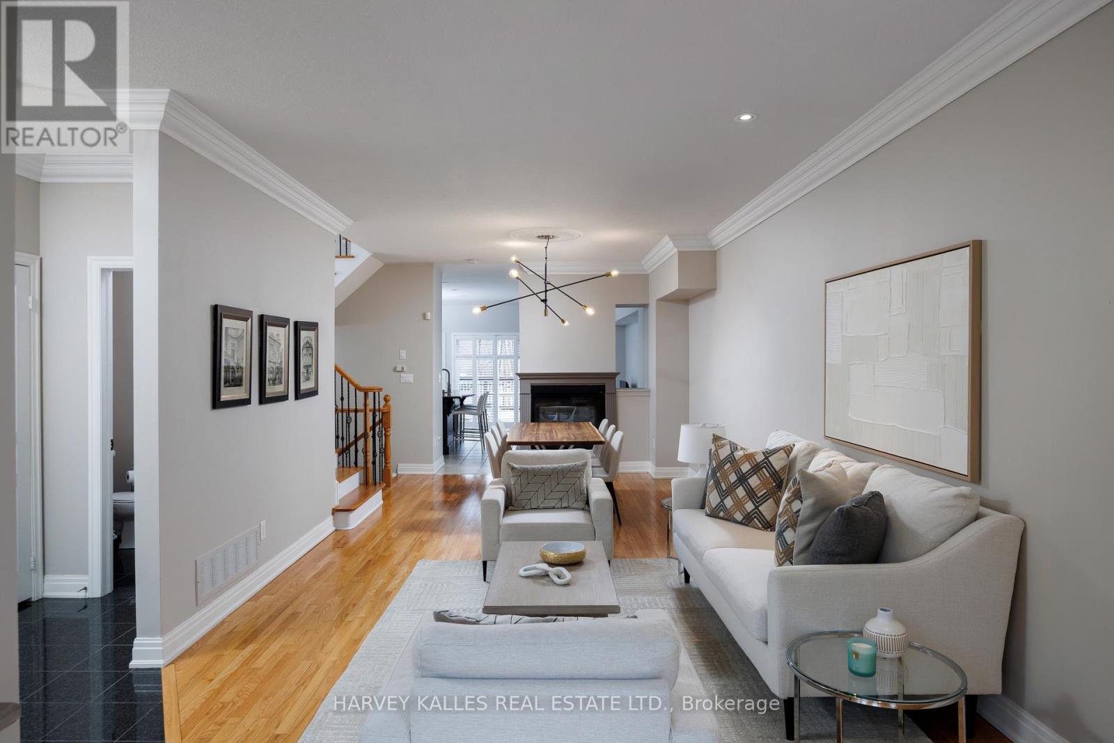 157 ST LAWRENCE DRIVE