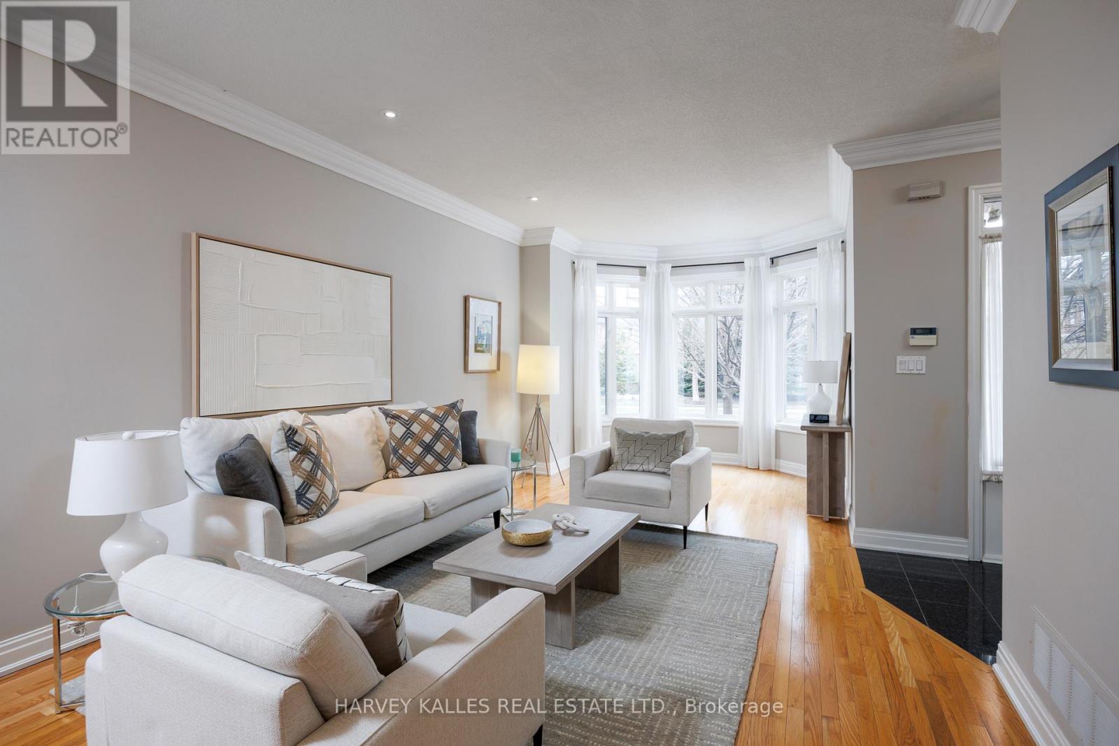 157 ST LAWRENCE DRIVE