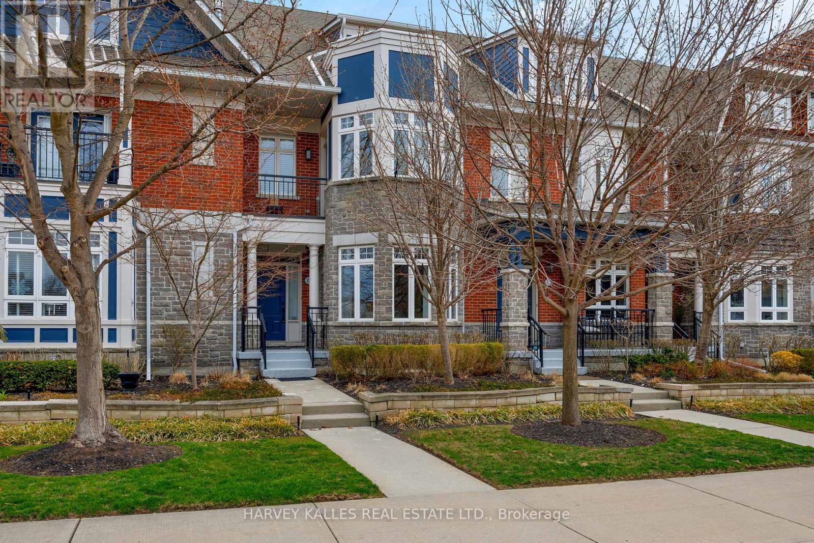 157 ST LAWRENCE DRIVE