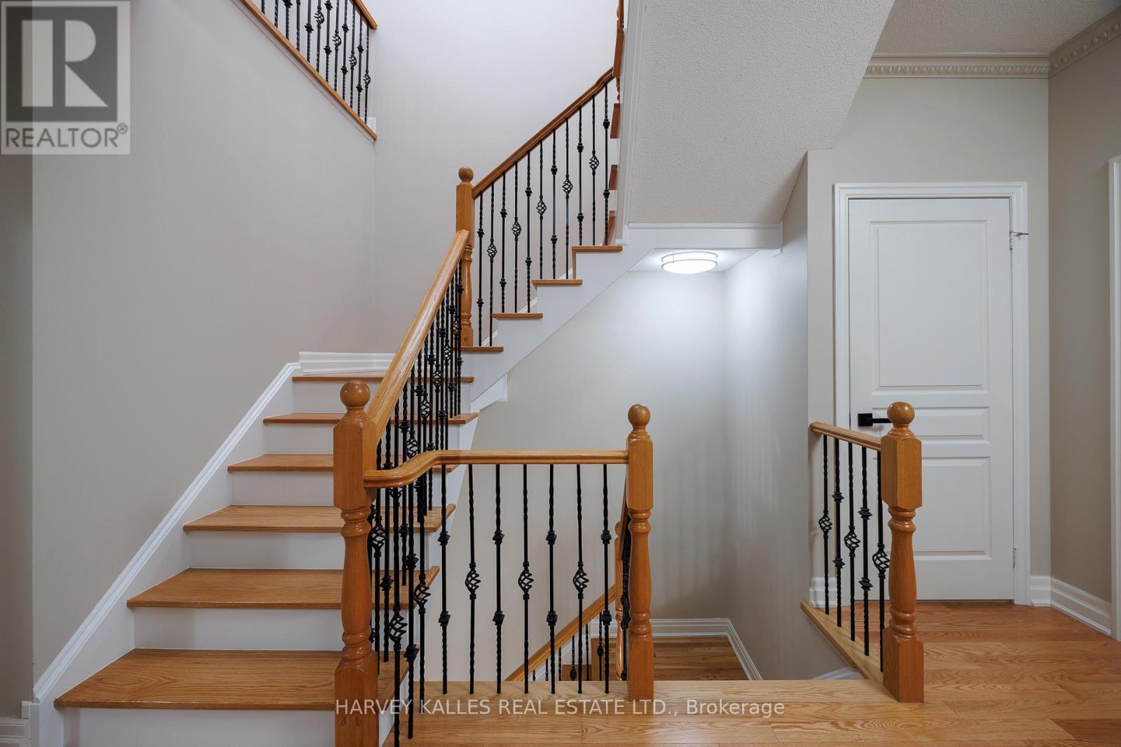 157 ST LAWRENCE DRIVE