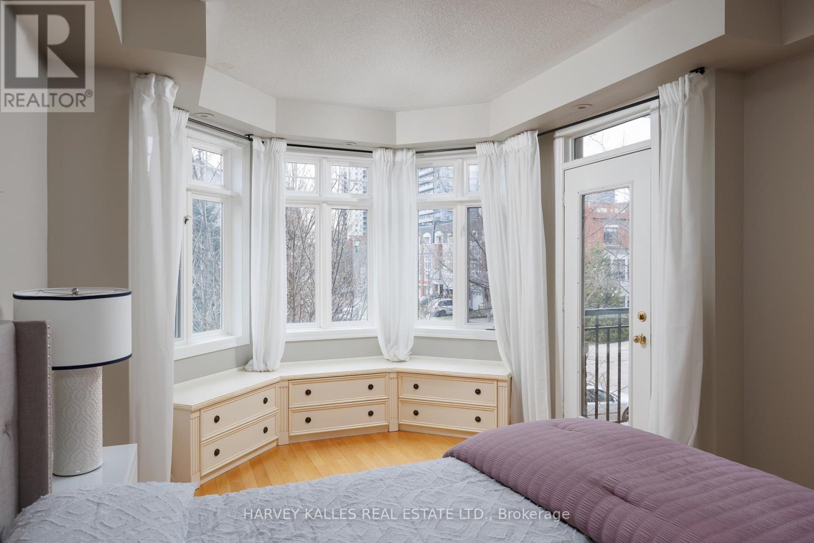 157 ST LAWRENCE DRIVE