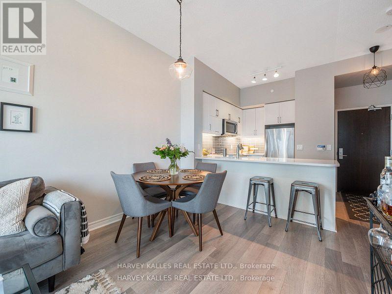 1710 - 39 ANNIE CRAIG DRIVE