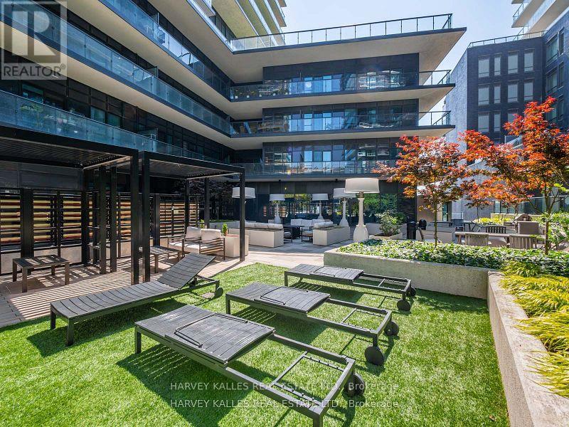 1710 - 39 ANNIE CRAIG DRIVE