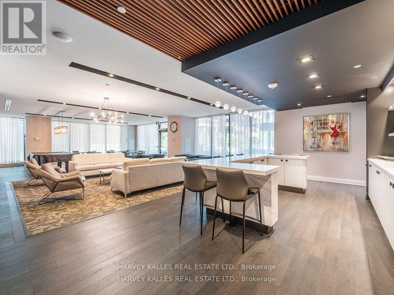 1710 - 39 ANNIE CRAIG DRIVE