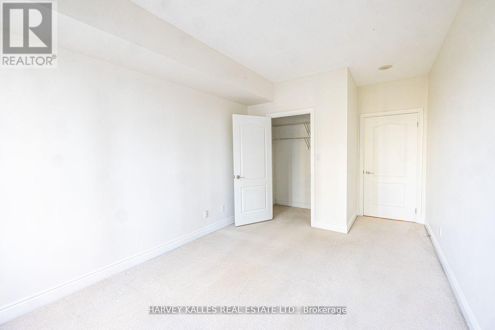 412 - 2 ABERFOYLE CRESCENT