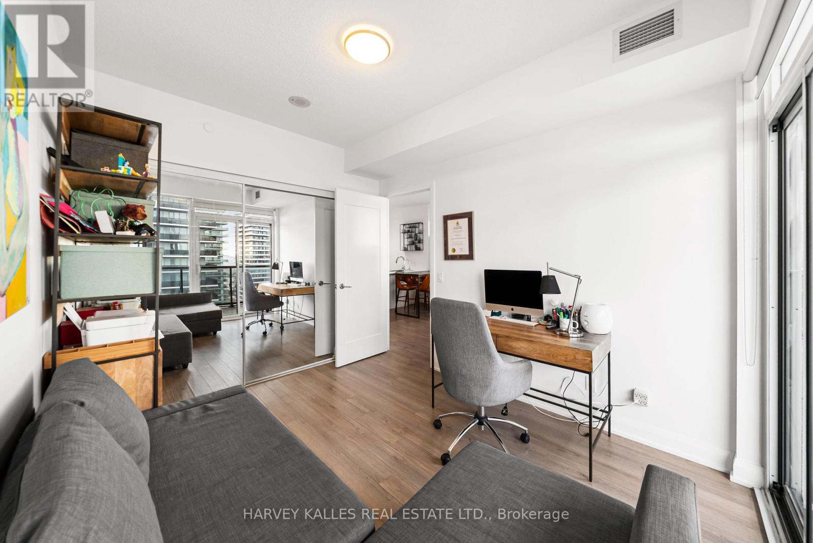 2703 - 56 ANNIE CRAIG DRIVE