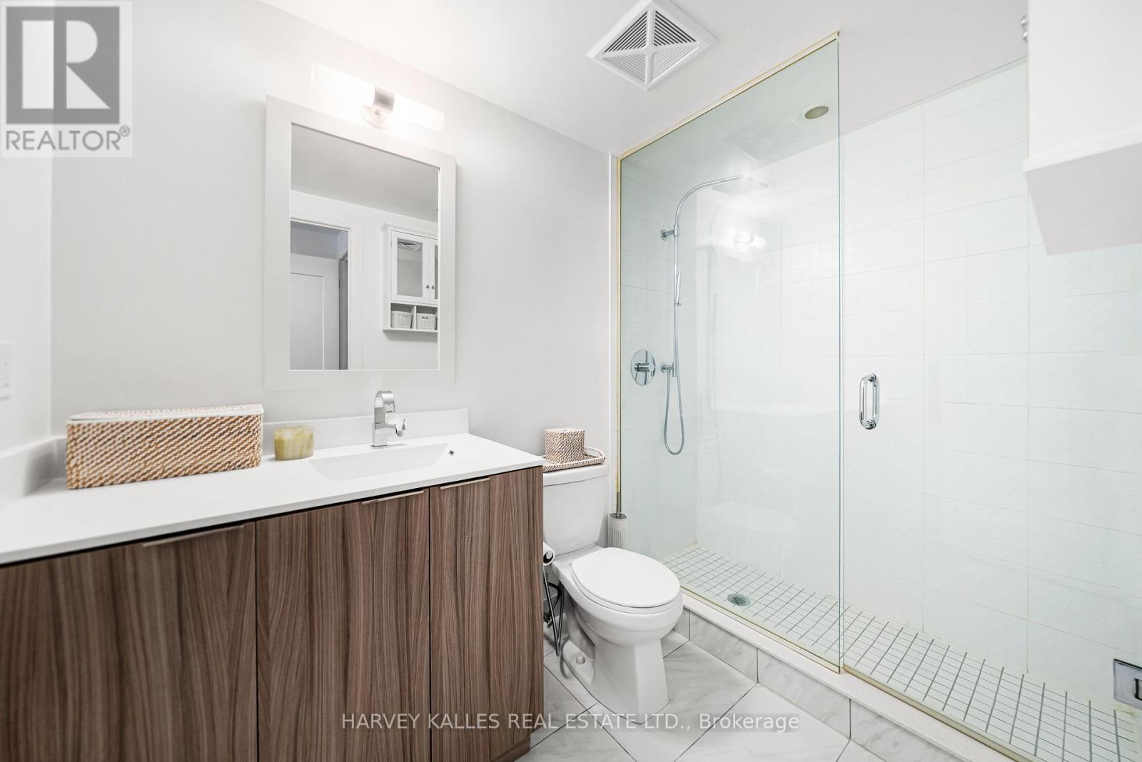 2703 - 56 ANNIE CRAIG DRIVE