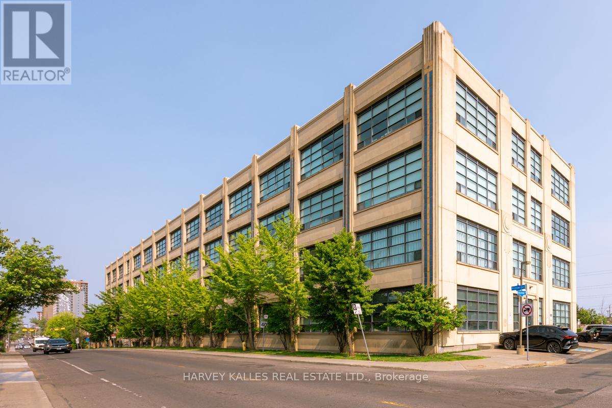 130 - 1001 ROSELAWN AVENUE