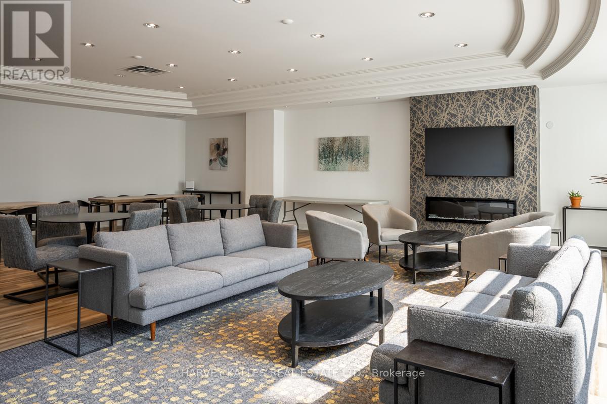 130 - 1001 ROSELAWN AVENUE