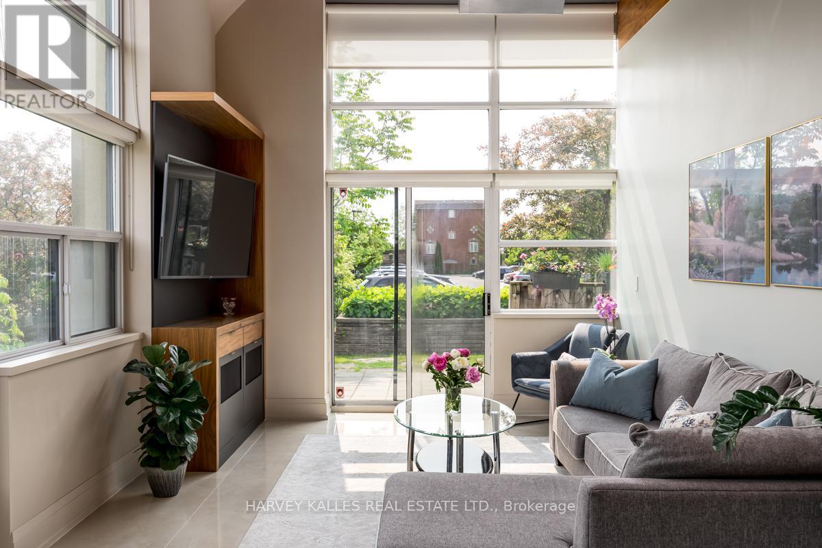 130 - 1001 ROSELAWN AVENUE