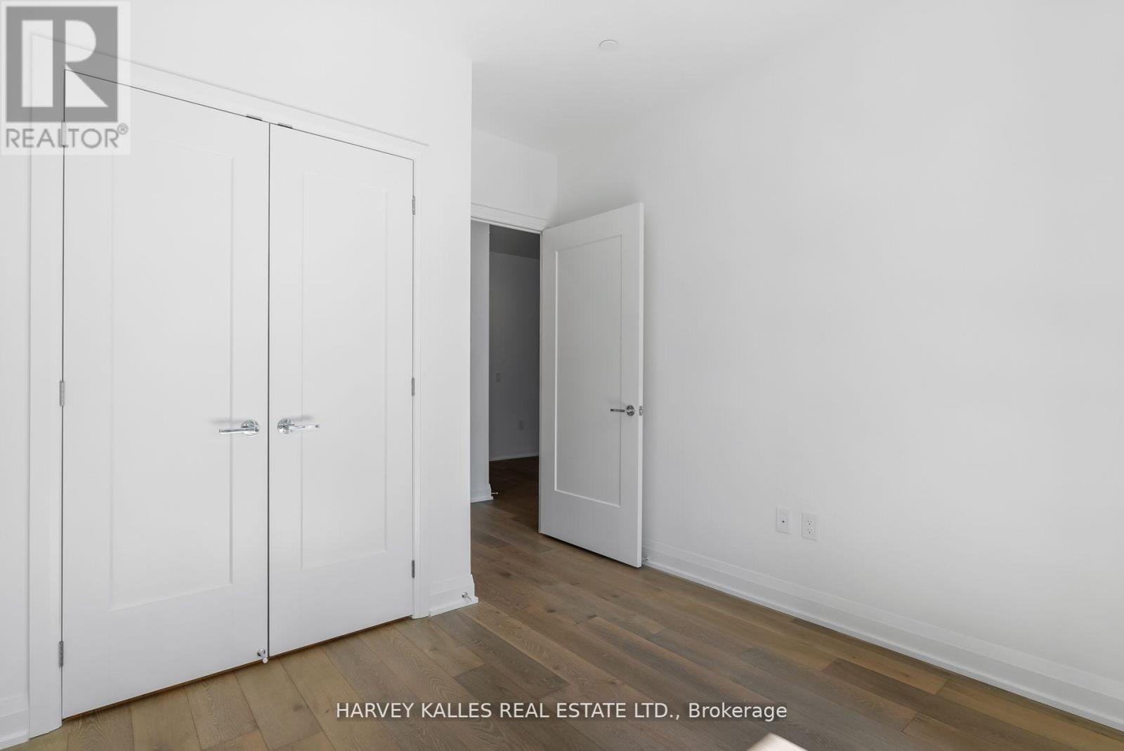 102 - 293 THE KINGSWAY