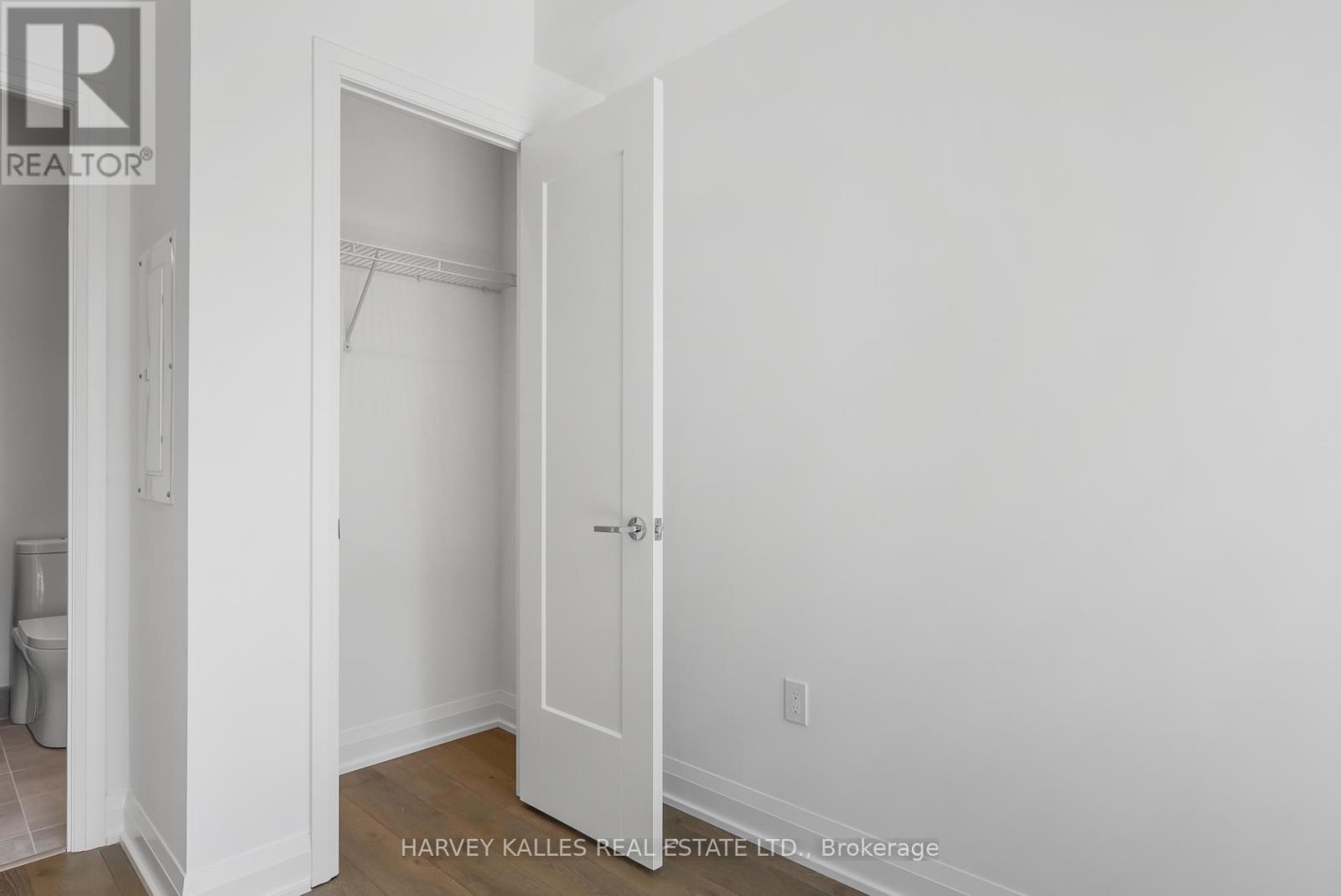 305 - 293 THE KINGSWAY