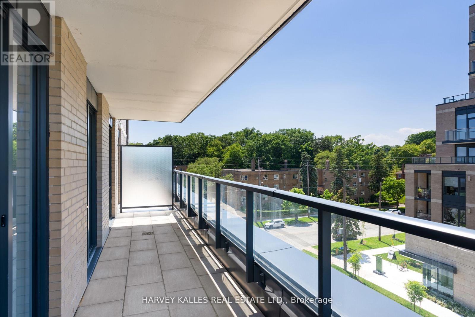 519 - 293 THE KINGSWAY