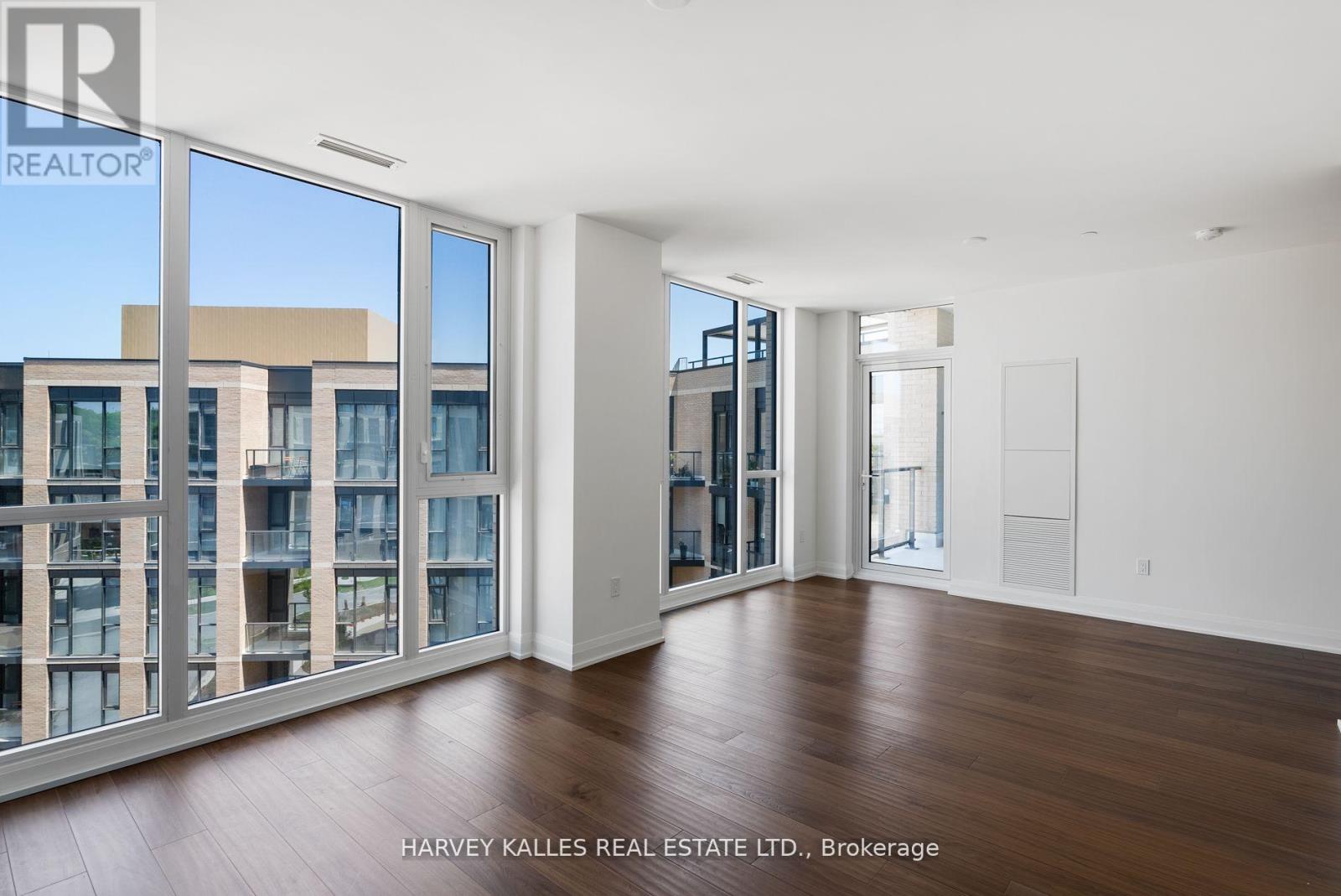 620 - 293 THE KINGSWAY